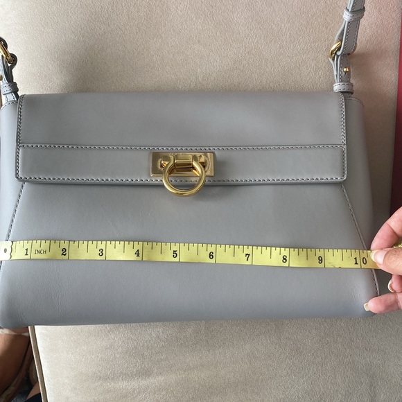 NWT Salvatore Ferragamo bag with gold hardware. Comes with box, dust bag - Picture 11 of 13